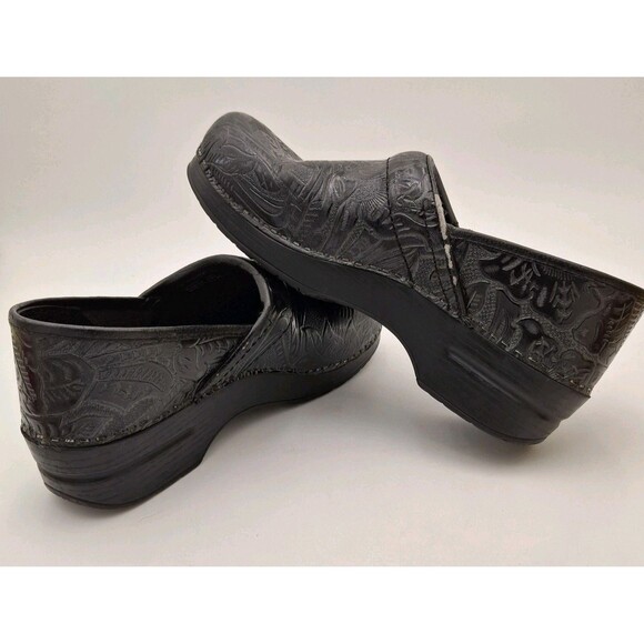 Dansco Professional Tooled Floral Clog Nursing EU-41  US 10.5 - 11 - Picture 8 of 16